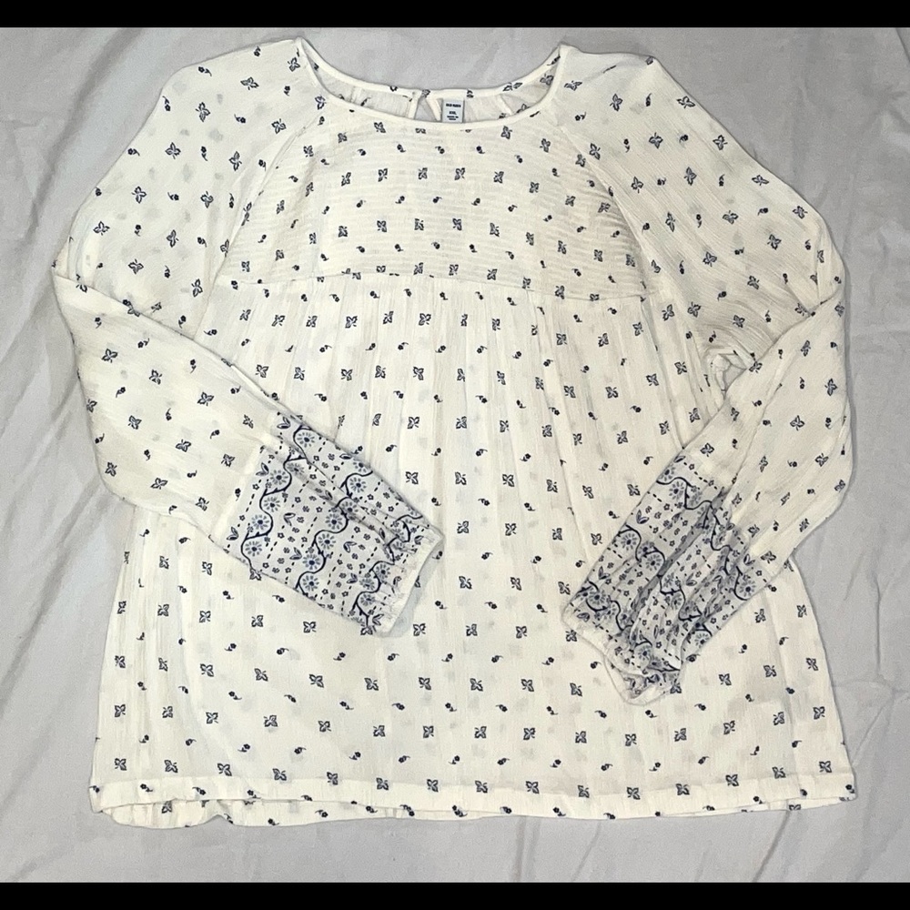 Old Navy Long Sleeve Floral Top